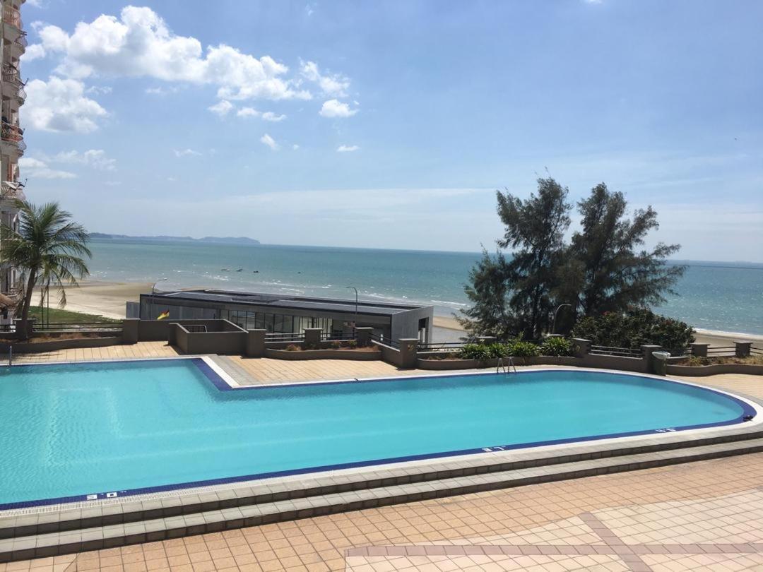 Jc Sunshine Bay Resort Apartment Port Dickson Porto Dickson Exterior foto